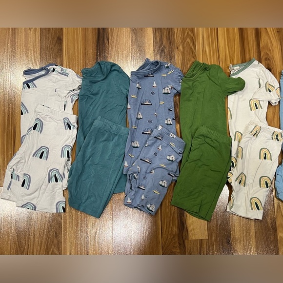 Kyte baby 4t pjs bundle (5 pairs)